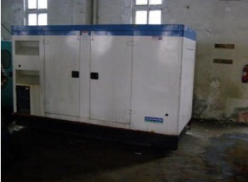 海北康明斯150kw大型柴油二手发电机组 海北康明斯150kw大型柴油二手发电机组